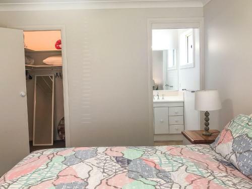 Redman 1 10 Redman Place Great Duplex Close To