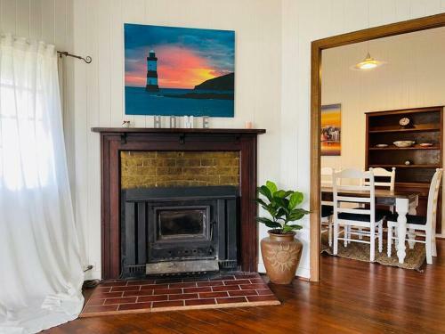 Charming House Located In The Heart Of Stanthorpe