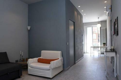 Central River Apartment