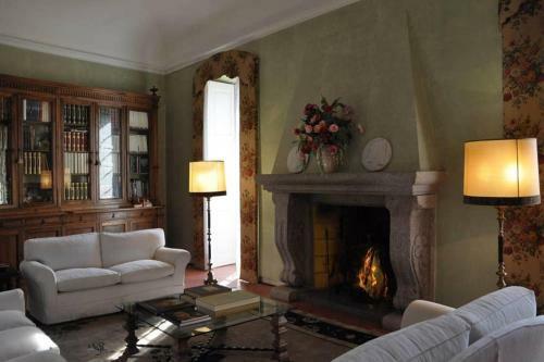 Villa La Vescogna, Historic House With Pool