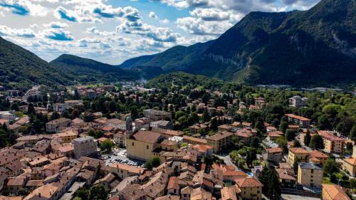 Apartamento Bella Alda Beautiful Como Castle Penthouse