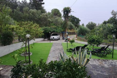 Villa Cilento Mare, Bellissima Con Ampio Giardino