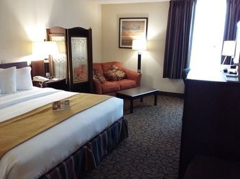 Motel Quality Inn & Suites