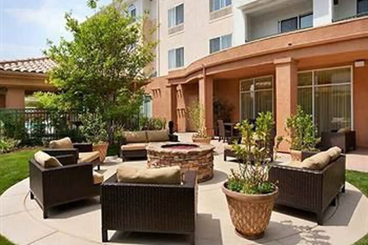 Hotel Courtyard Ventura Simi Valley