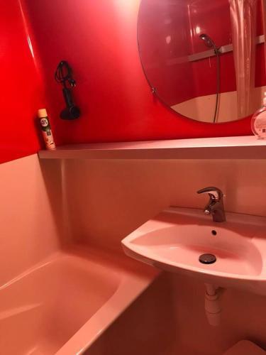 Large & Cosy 3-bed Apartment In Les Arcs 2000