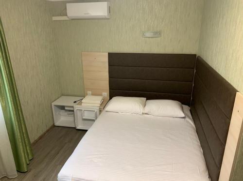 Hostal ????? Alex