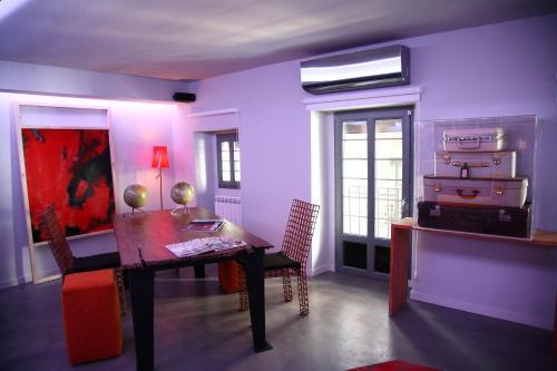 Hostal Ardigales 11