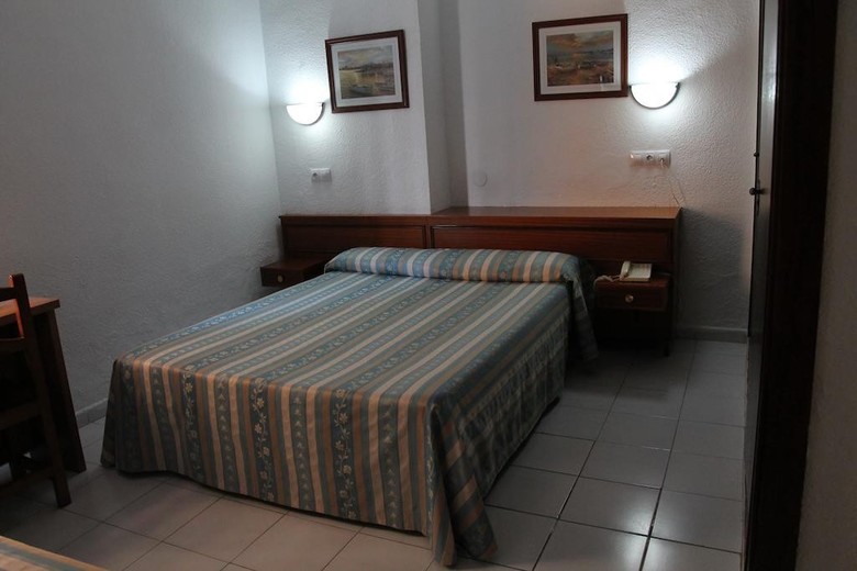 Hostal Pensi�n Terminal