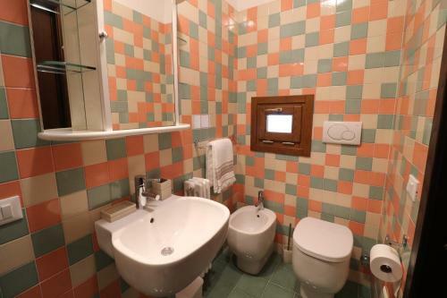Hostal Room In Bb - Matrimoniale Budget Navel