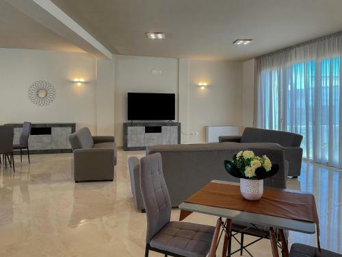 Karpign�na Hotel