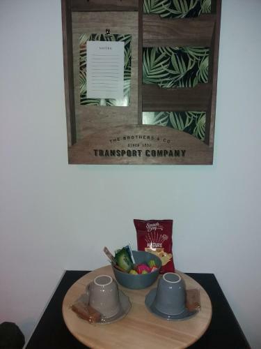 Apartamento Studio Avec Terrasse, Proche Tram