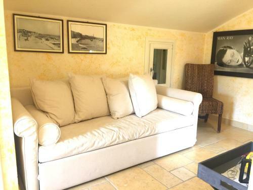 Villa Con Piscina A Carloforte