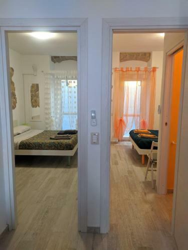 Hostal Green And Orange Rooms