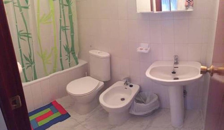 Hostal Pension La Linea