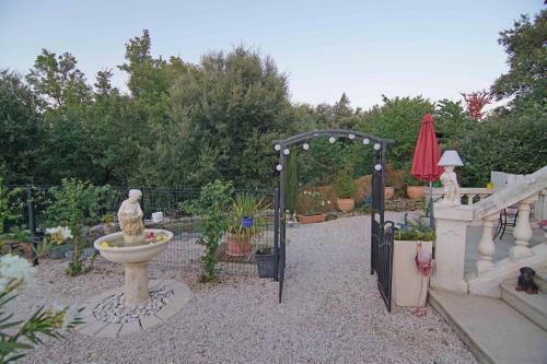 Chez Amali