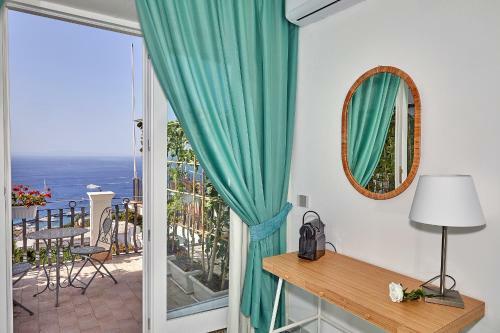 Hostal Malafemmena Guest House