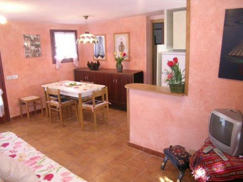Villetta E Apt. Silvia By Agenzia Solturelba