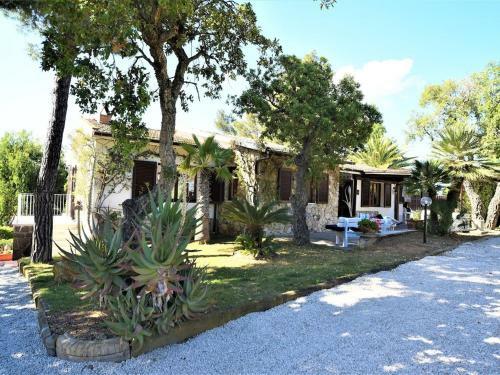 Scenic Holiday Home In Capoliveri With Swimming Pool