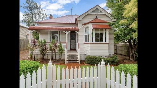 Renwick Cottage