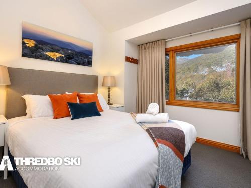 Mountain Vista 1