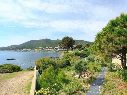 Holiday Home La Falconera