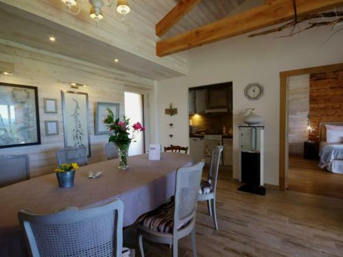 G�te Champoly, 4 Pi�ces, 6 Personnes - Fr-1-496-258