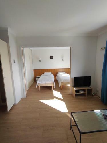 7 Min Walk To La D�fense Modern Flat In Aparthotel