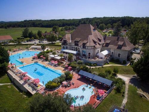 Agr�able Villa Dans Beau Domaine