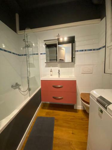 Apartamento Superbe T2 � 150m Des Plages de Juan Les Pins