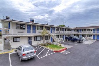 Motel 6 Los Angeles - El Monte