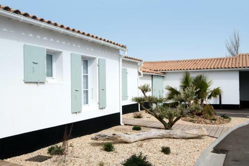 Maison Pivoine