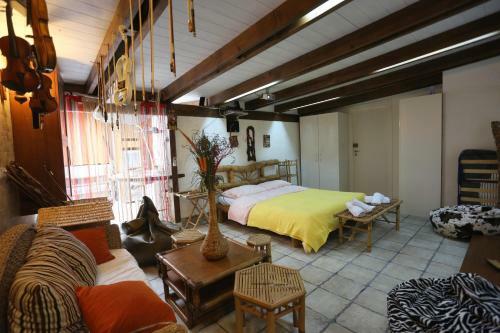 Hostal "music House"