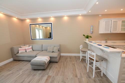 Le Fratte Luxury Home
