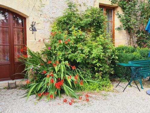Hostal Ferme de Tayac - Charme Avec Pool