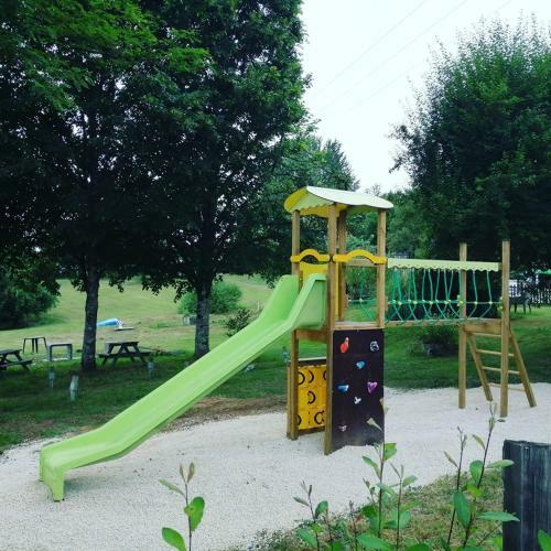 Camping Brin D'amour *** - Maeva