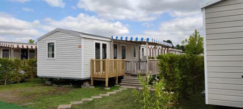 Mobile Home 66457 Tybreizh Holidays In Les Charmettes