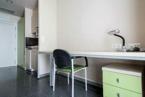 Hostal Residencia Damia Bonet