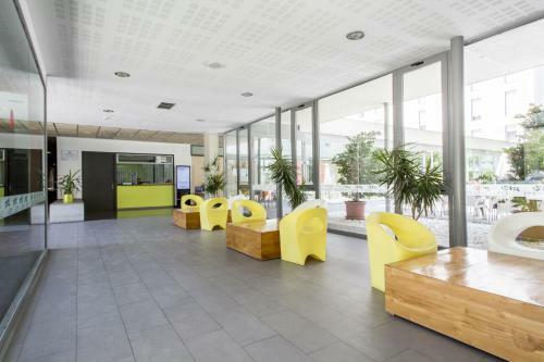 Hostal Residencia Damia Bonet