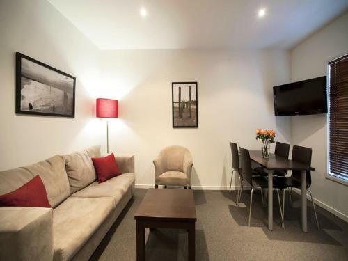 Aparthotel Waves Apartments