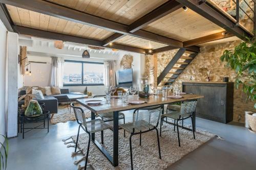 Apartamento Le Saint Roch Magnifique Duplex Traversant