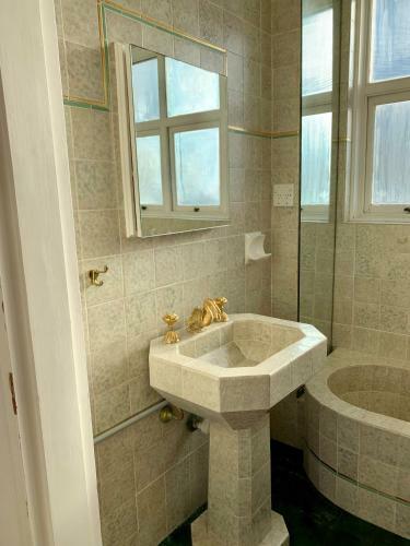Apartamento The Chilterns Harbourfront 3 Bdrm Apt W Parking
