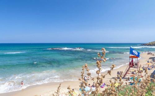 Apartamento 70 Metri Della Spiaggia