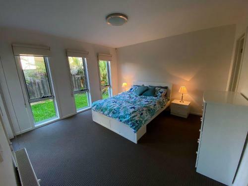 Seaberry Vista At Cowes