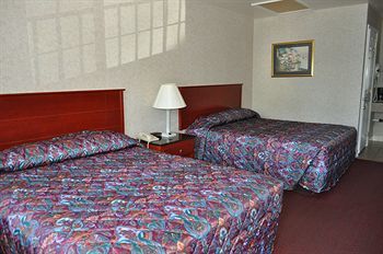 Posada Atrium Inn & Suites