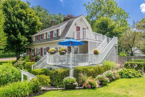 Hotel Admiral's Inn Resort