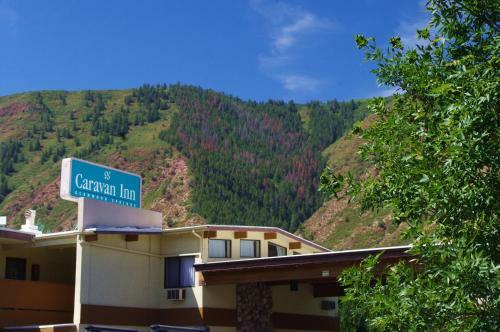 Motel Caravan Inn