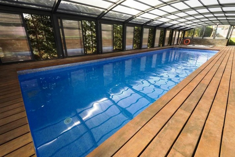 Apartaments Tur�stics Puigcerd� - La Closa