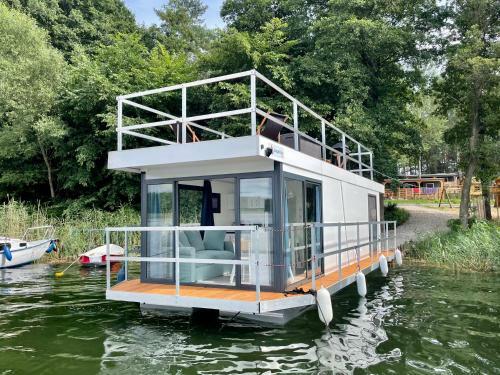Domek Na Wodzie