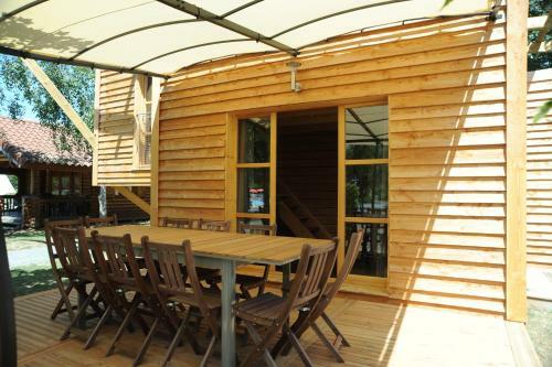Camping Les Portes Du Beaujolais