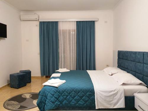 Hotel 1